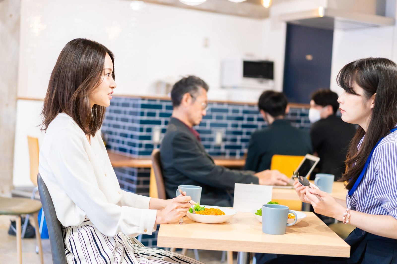 【社員食堂】営業時間で福利厚生を向上し、従業員満足度と業務効率をアップ！